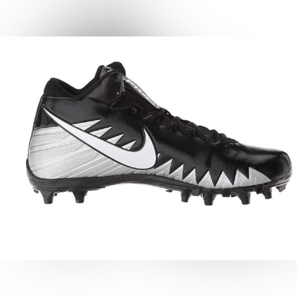 Nike Alpha Menace football cleats